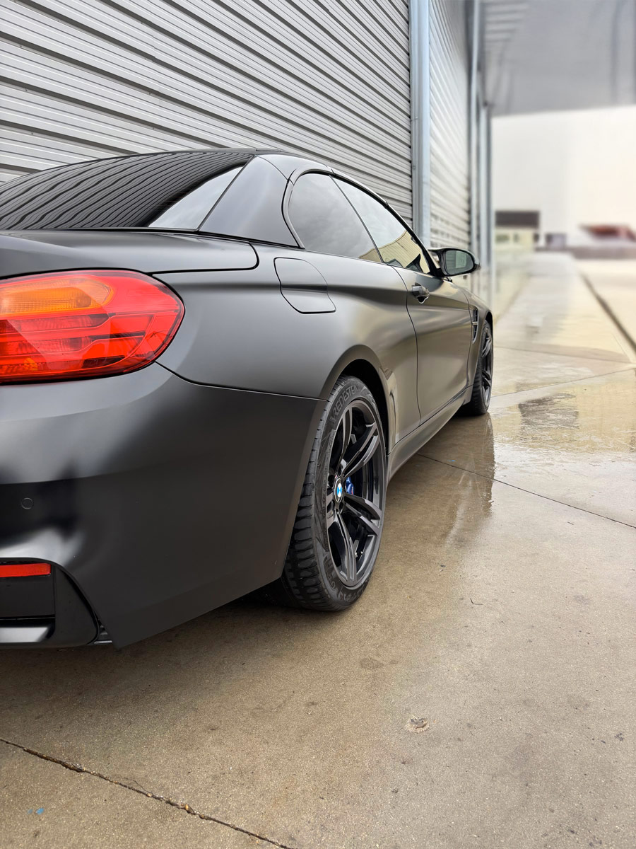 Voiture nettoyée extérieur